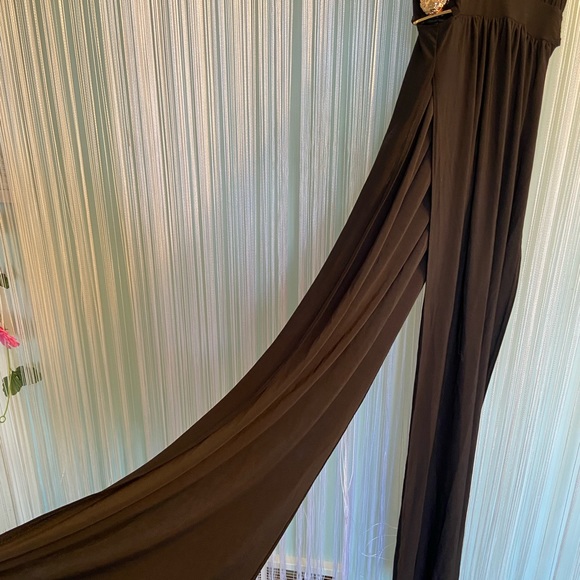 Pretty Little Thing Black Maxi Cut Out High Slit Gold Medallion Dress NWT Size 0 - Picture 8 of 16